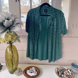 RVCA Floral Daisy Patterned Button Up Men’s size M